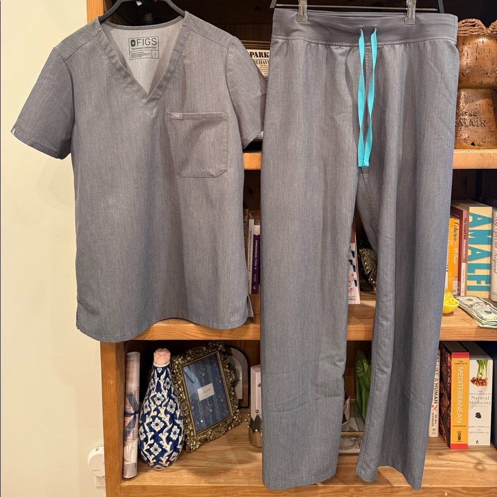 Figs Scrubs